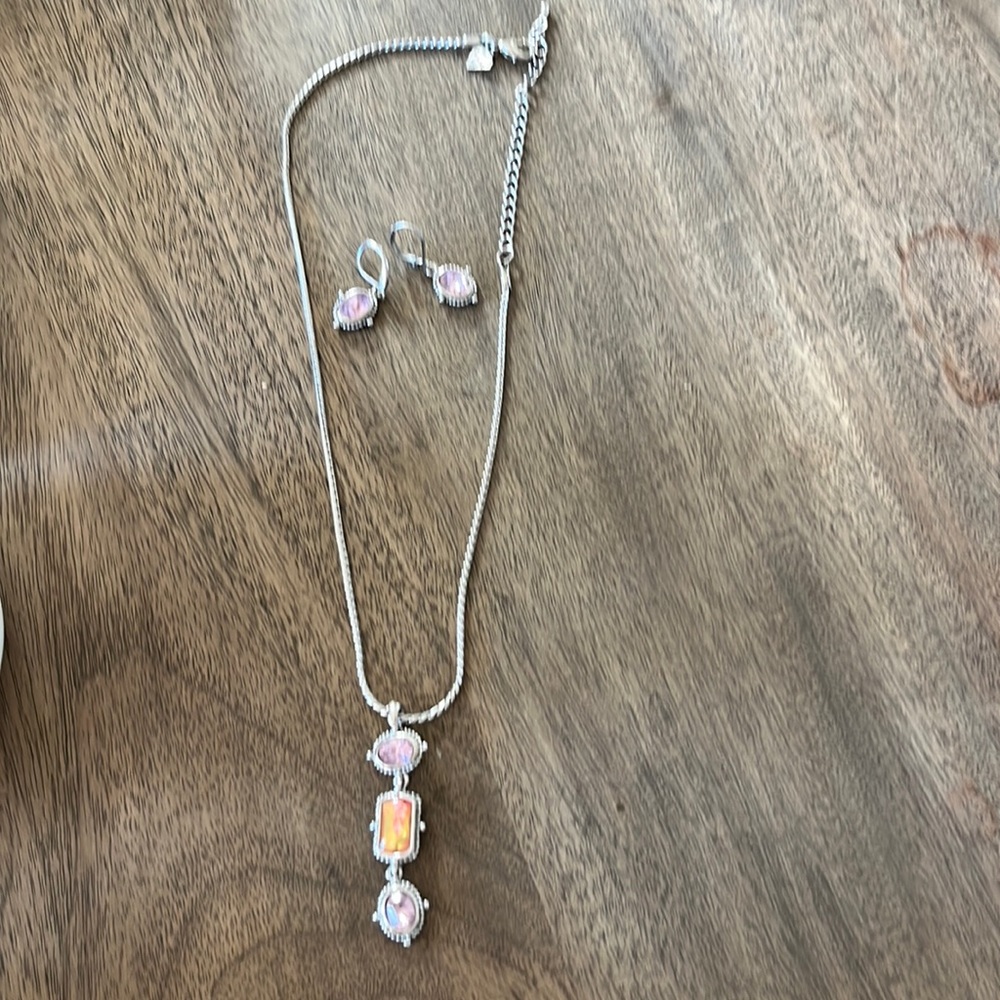Cookie Lee earring and necklace set, pink tones
